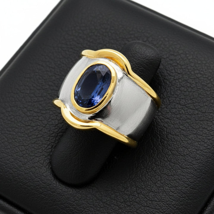 Italian Designer Vaglio Sapphire 18K White and Yellow Gold Ring