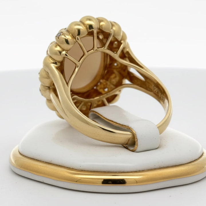 Italian Coral and Diamond 18Kt Yellow Gold Ring