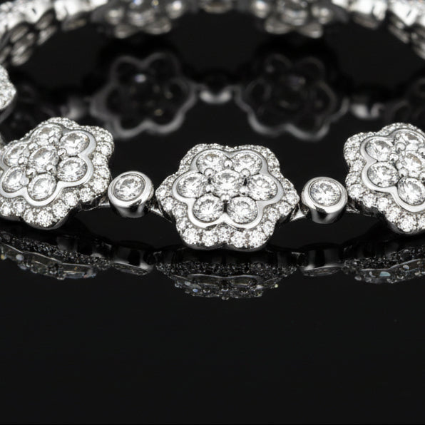 Designer AV 8.46cttw Diamond 14Kt White Gold Floral Necklace