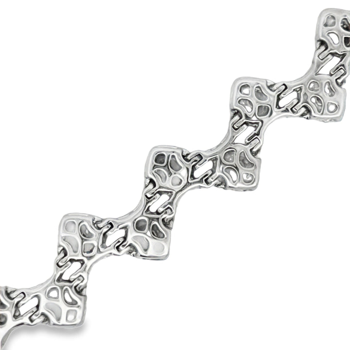 Designer AV 4.60cttw Diamond 14Kt White Gold Bracelet