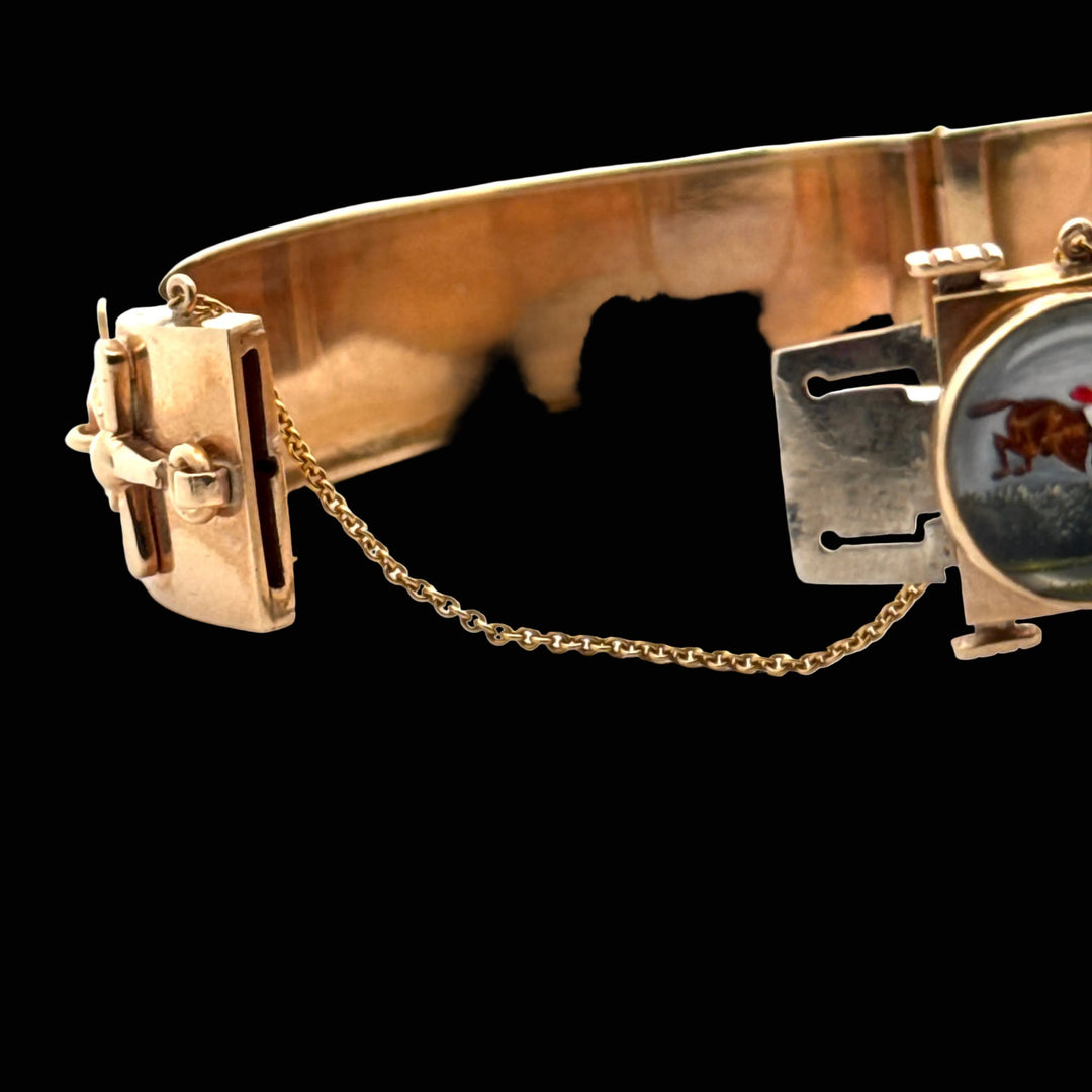 Vintage Equestrian/ Fox Hunt Rare 14K Yellow Gold Bangle