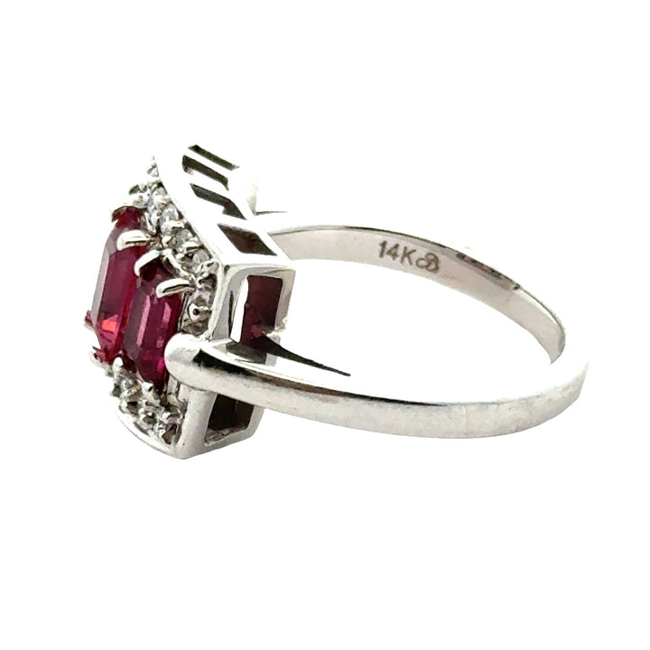 Modern Tourmaline and Diamond 14Kt White Gold RIng