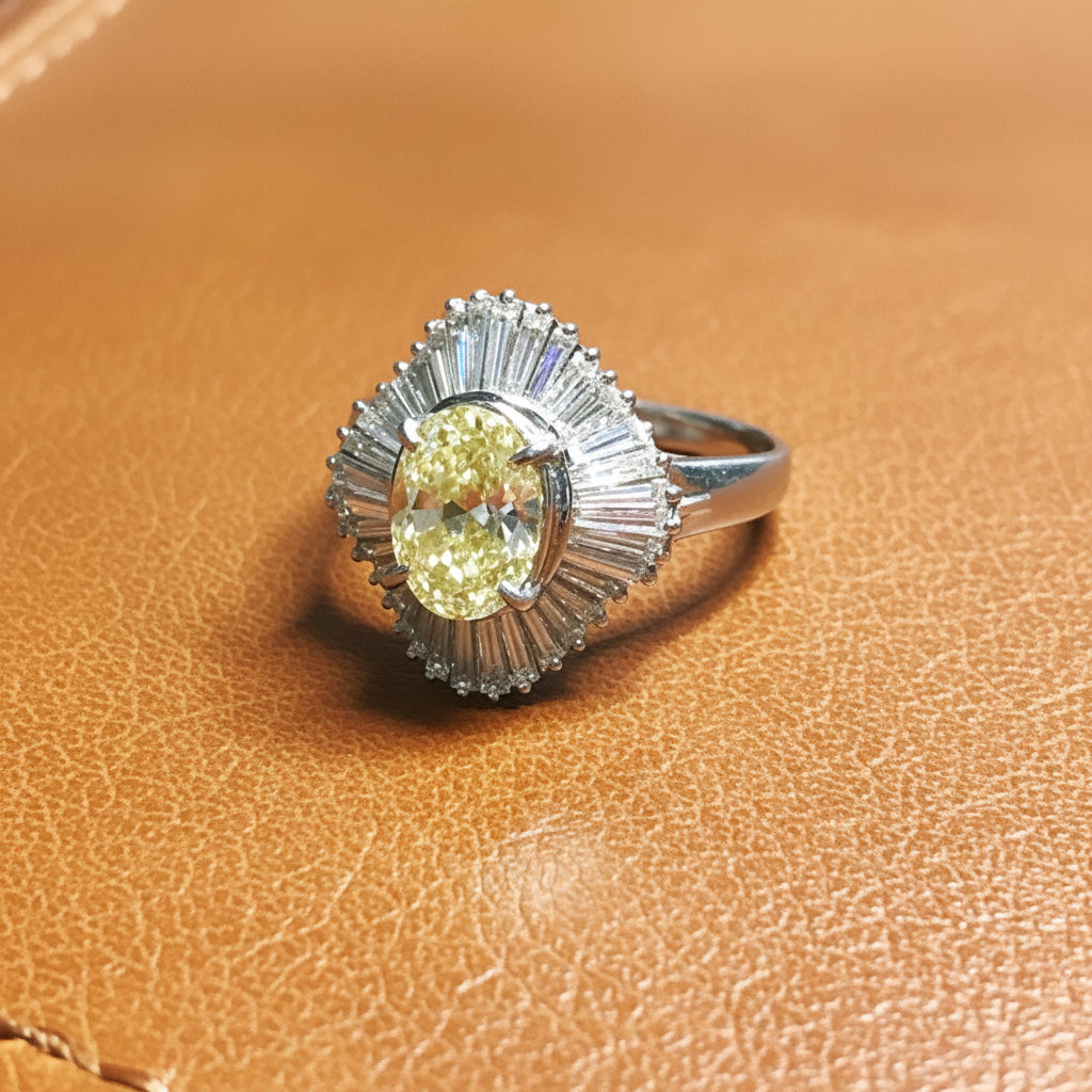 Modern 1.96ct Natural Light Fancy (Center) Diamond Platinum Ring