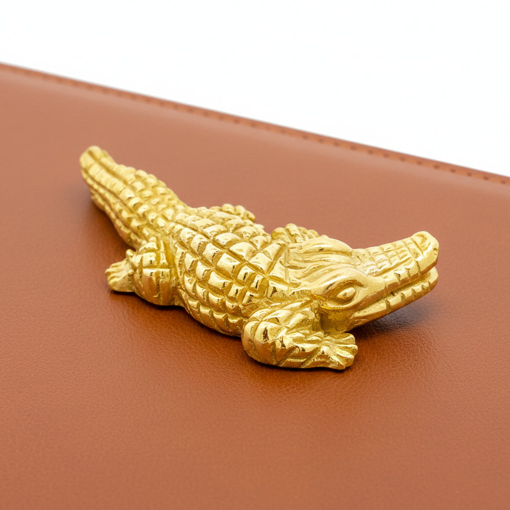Modern 1980's 18Kt Yellow Gold Alligator Brooch