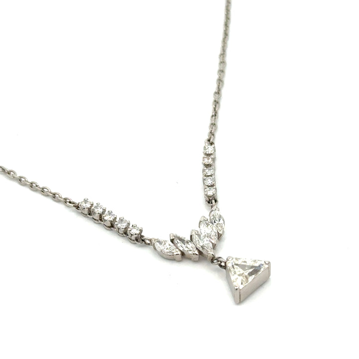 Modern 1.26cttw Diamond Platinum Designer Necklace