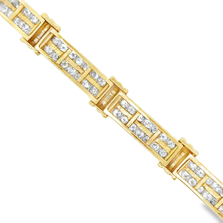 Contemporary 4.50cttw Diamond Double Row 14Kt Yellow Gold Bracelet