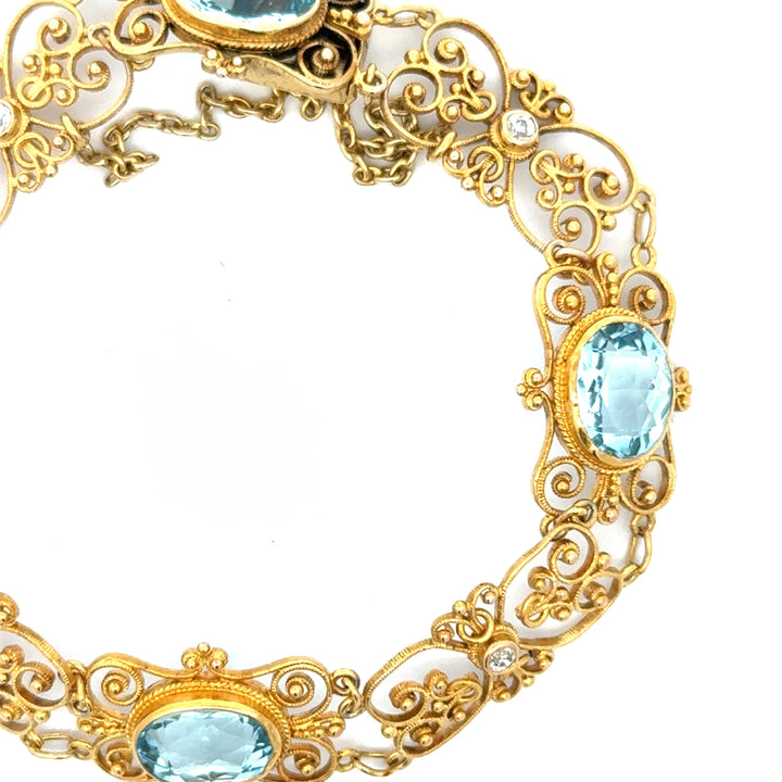 Estate 8.00cttw Aquamarine and Diamond 18K Yellow Gold Filigree Bracelet