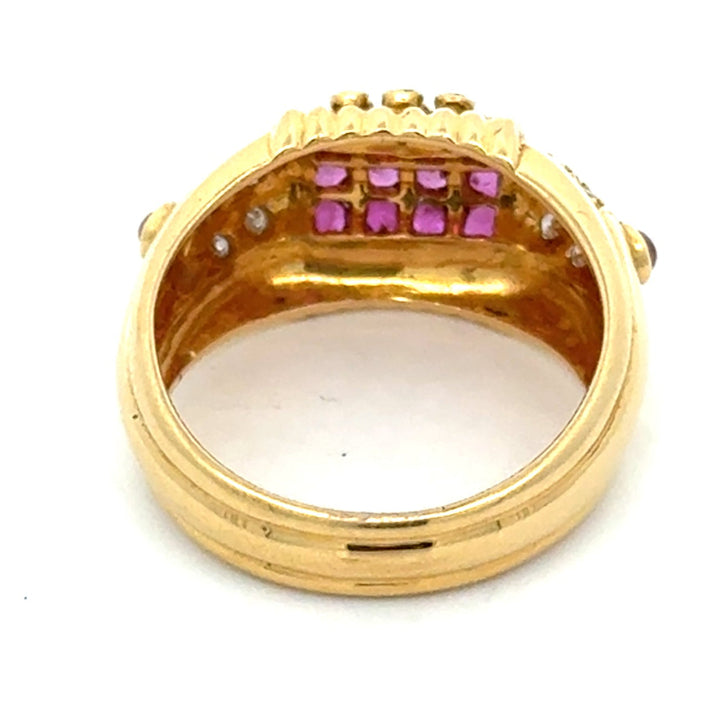 Vintage Ruby & Diamond 18k Yellow Gold Ring