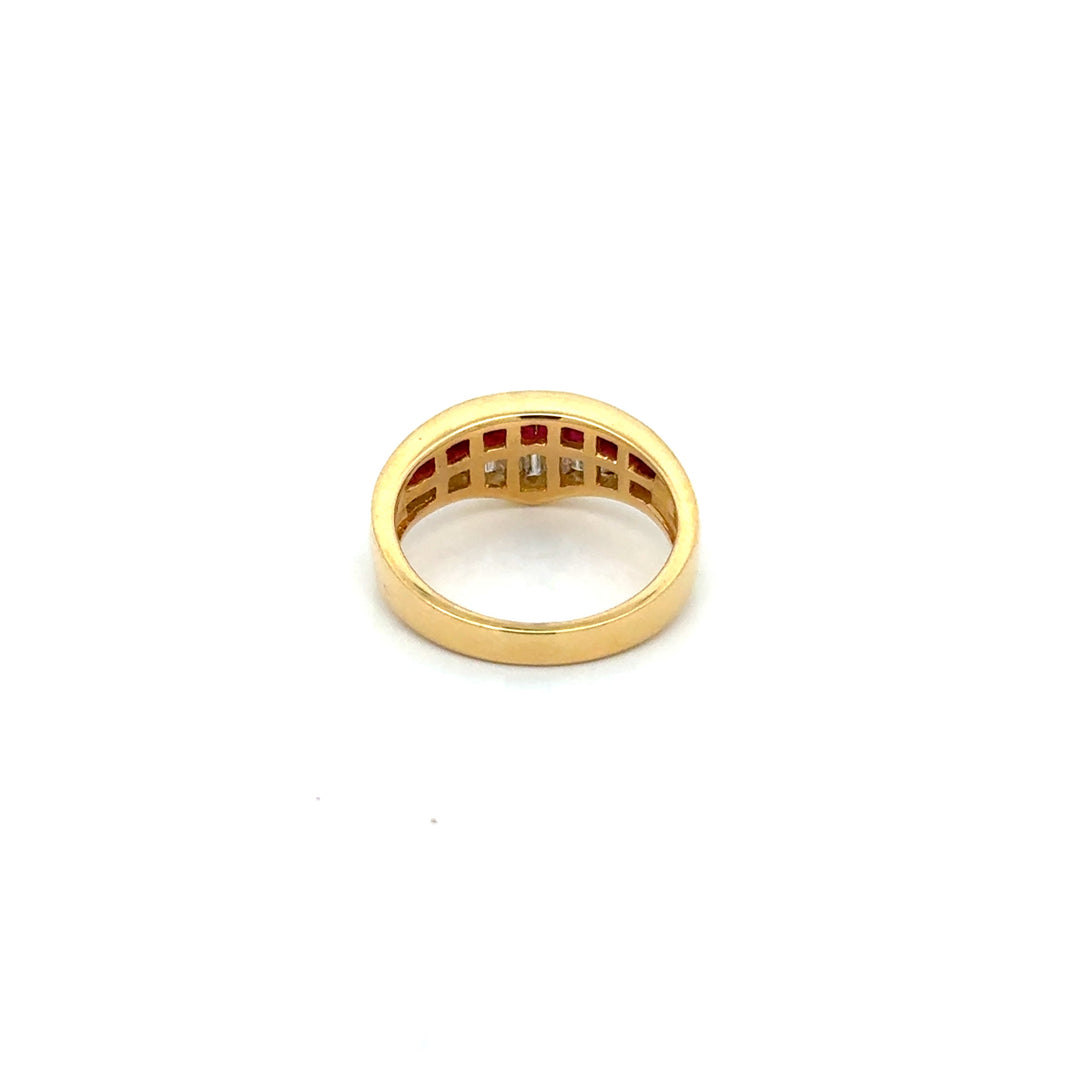 Vintage Ruby & Diamond 18k Yellow Gold Ring