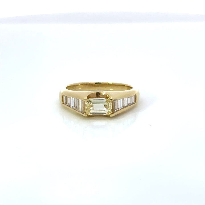 Designer Natural Fancy Yellow & White Diamond 18K Yellow Gold RingR