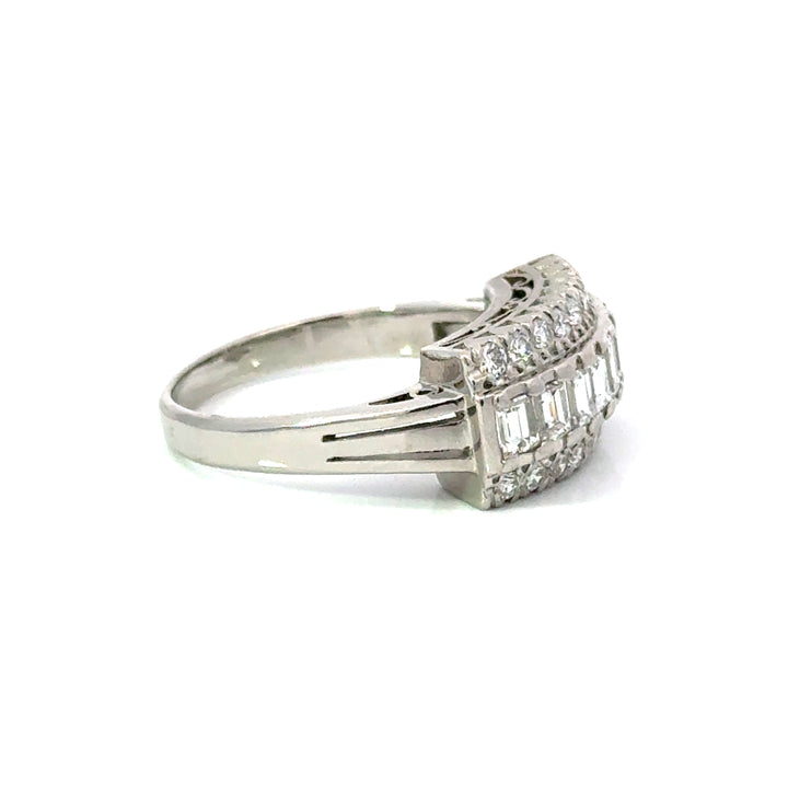 Vintage Diamond Platinum Ring