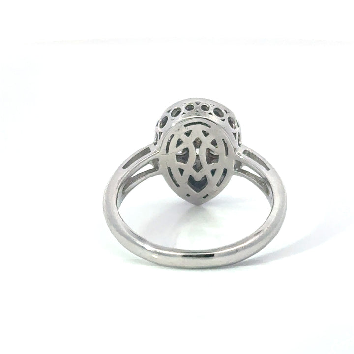 Estate Diamond & 18K White Gold Ring
