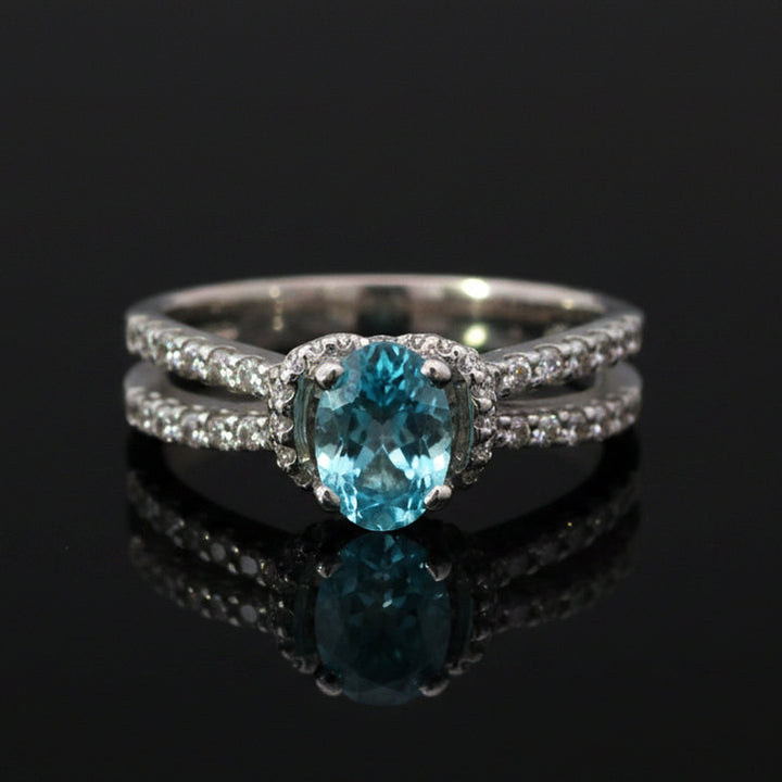 Estate Diamond & Blue Zircon 18K White Gold Ring