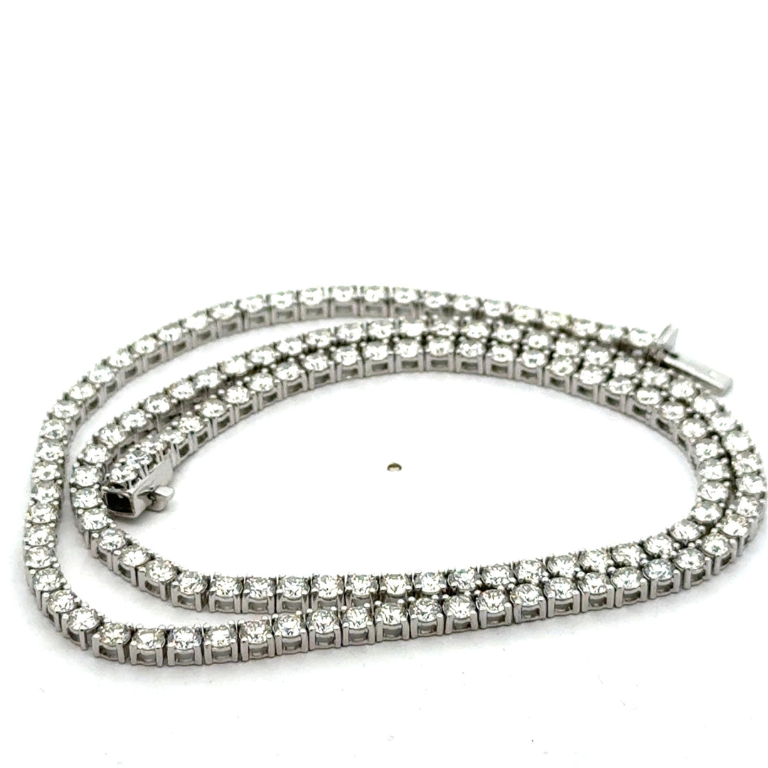 Contemporary 15.70 cttw Diamond Riviera 14K White Gold Graduated Necklace