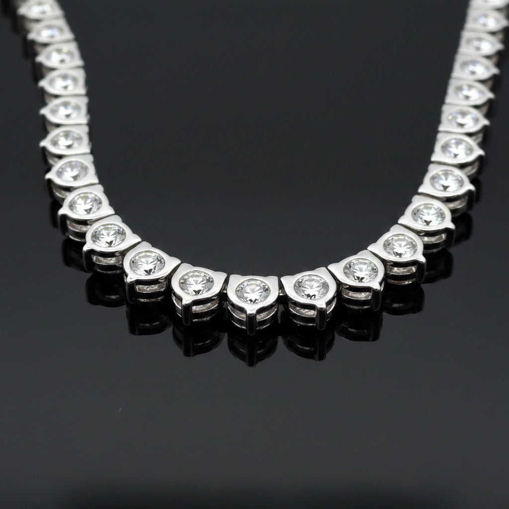 Contemporary 14.14 cttw Diamond Riviera 14K White Gold Graduated Necklace