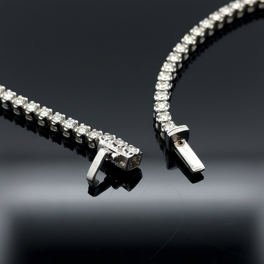 Contemporary 10.28 cttw Diamond Riviera 14K White Gold Graduated Necklace