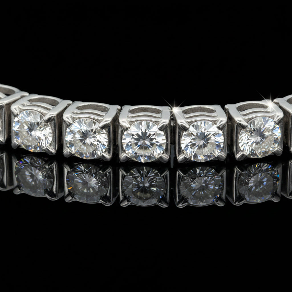 Contemporary 32.12 cttw Diamond Riviera 14K White Gold Graduated Necklace