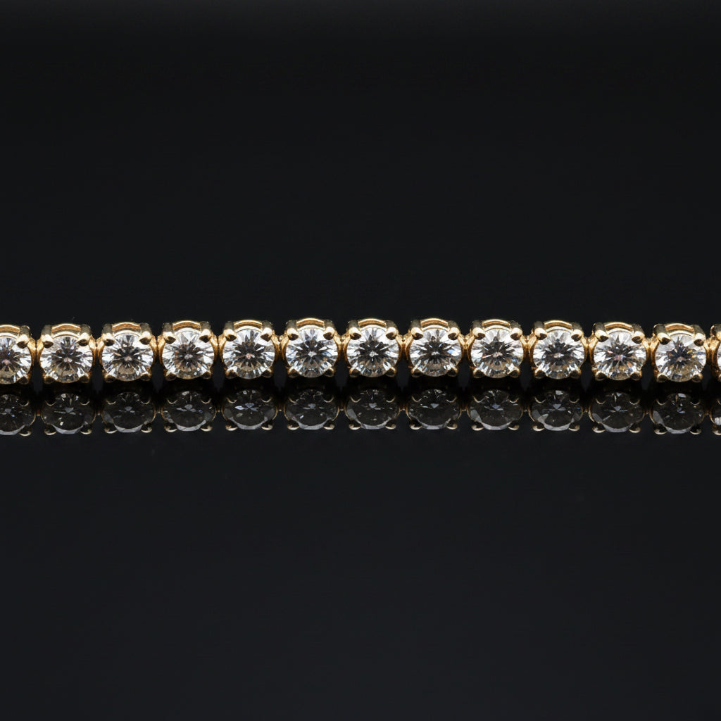Contemporary 6.70 cttw Diamond Riviera 14K Yellow Gold Graduated Necklace