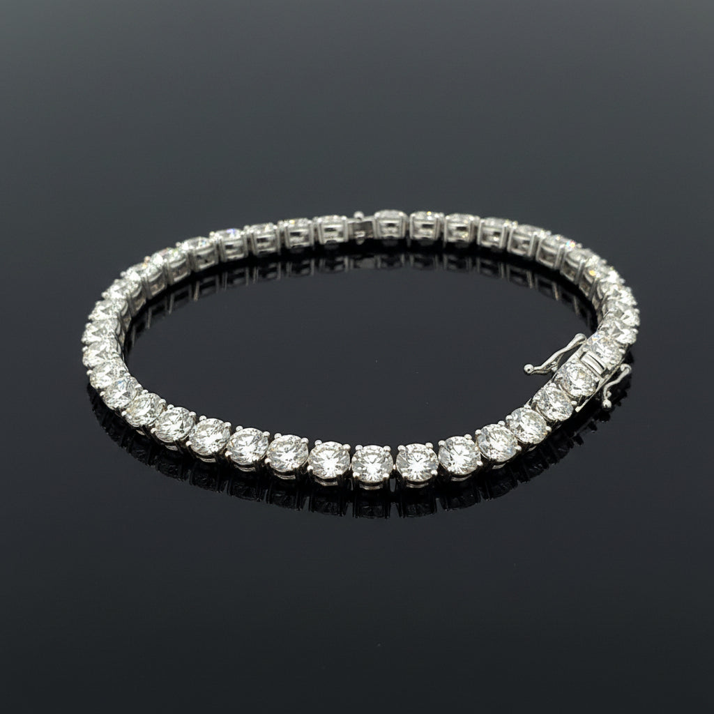 Contemporary 15.22cttw Diamond (37 IGI Reports) 14Kt White Gold Bracelet