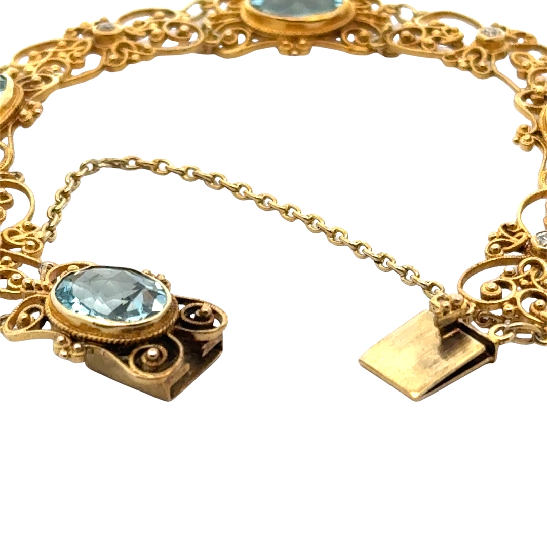 Estate 8.00cttw Aquamarine and Diamond 18K Yellow Gold Filigree Bracelet