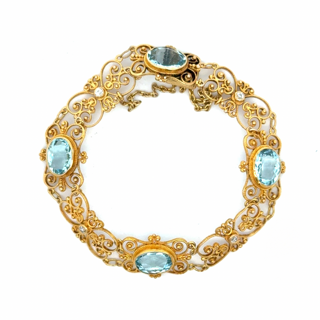 Estate 8.00cttw Aquamarine and Diamond 18K Yellow Gold Filigree Bracelet