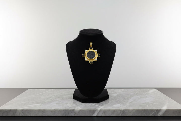 Designer Elizabeth Locke 18K Yellow Gold Onyx and Pearl Pendant/Brooch