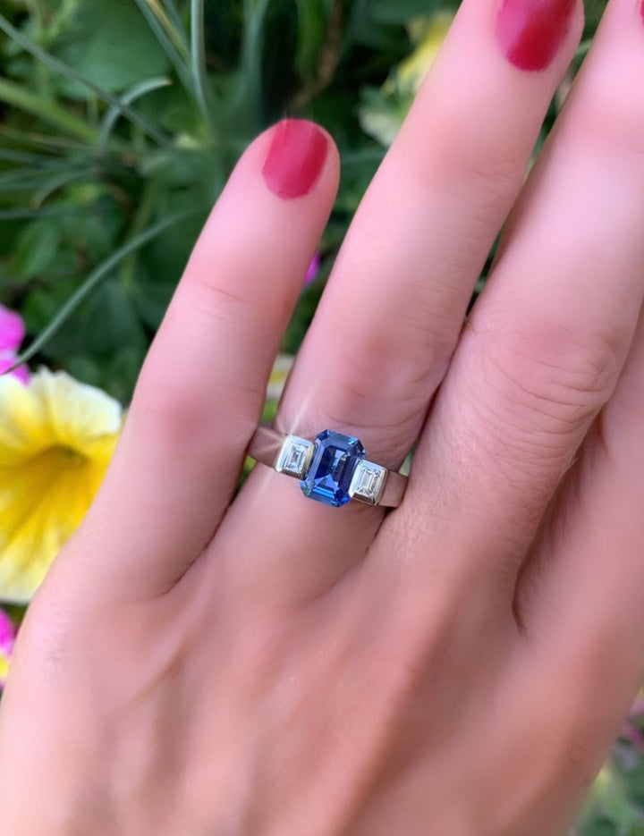 Ceylon Sapphire and Natural Diamond Platinum Ring