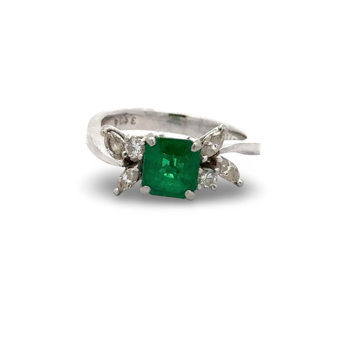 Designer Sena Emerald and Diamond Platinum Ring