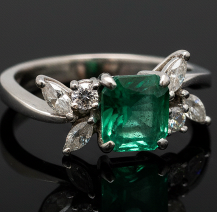 Designer Sena Emerald and Diamond Platinum Ring