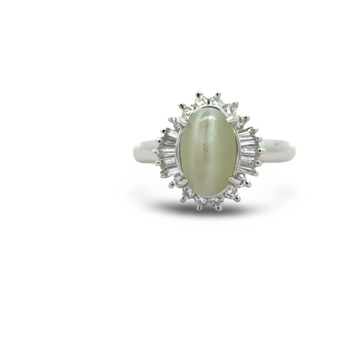 Cats Eye Chrysoberyl and Diamond Platinum Ring