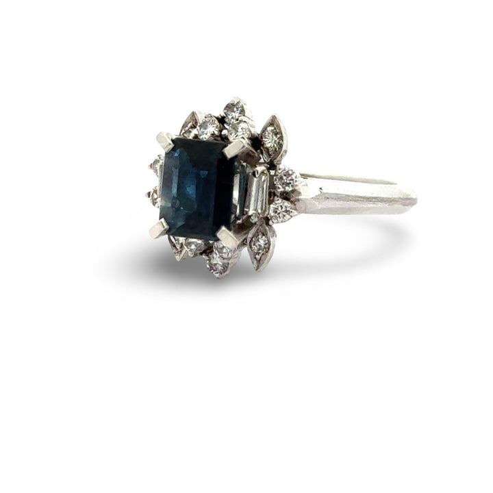 Sapphire and Diamond Platinum Ring