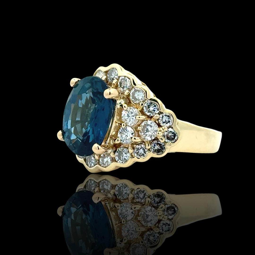 Oval Sapphire, Diamond and 18K Yellow Gold Ring