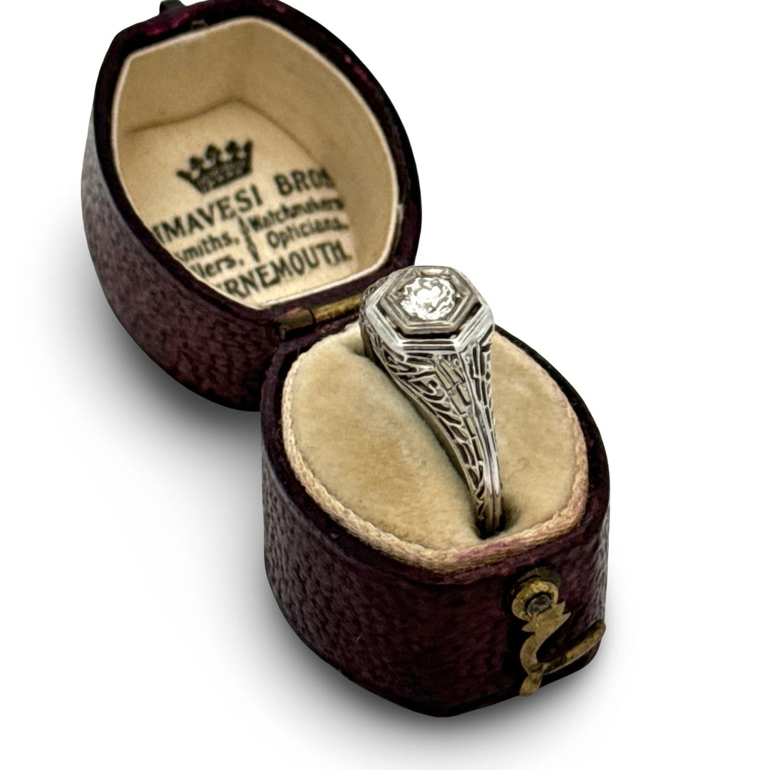 Art Deco 1920's Diamond Filigree 18K White Gold Ring