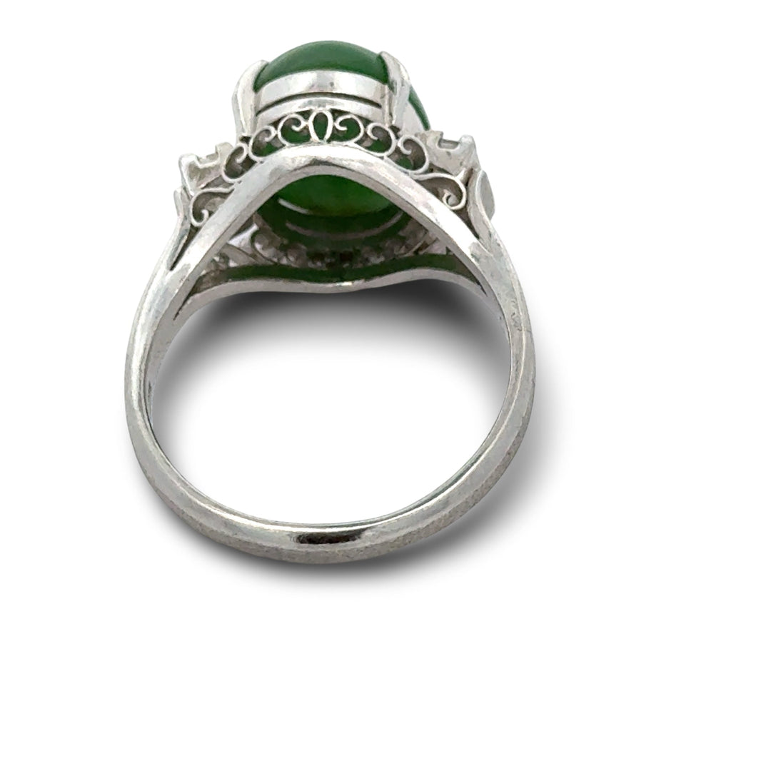 Fine Jade and Diamond Platinum Ring
