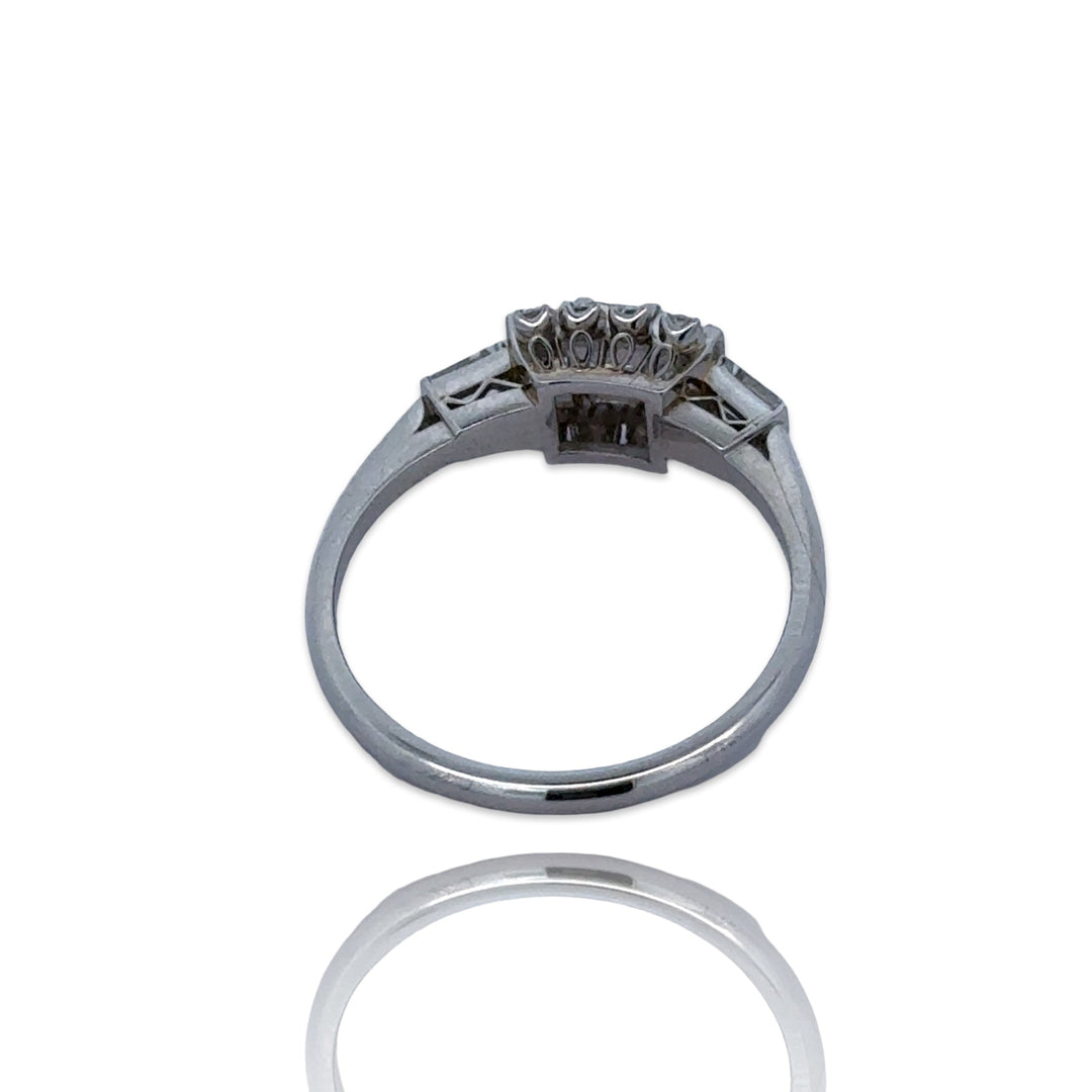Vintage Diamond Platinum Ring