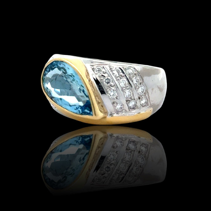Aquamarine and Diamond Platinum 18K Yellow Gold Ring