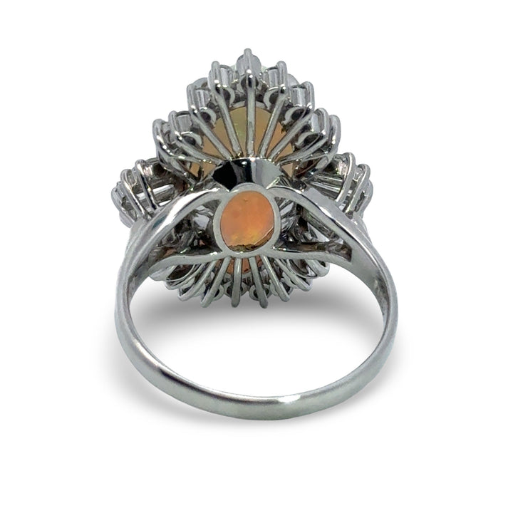 Fine Opal and Diamond Platinum Ring