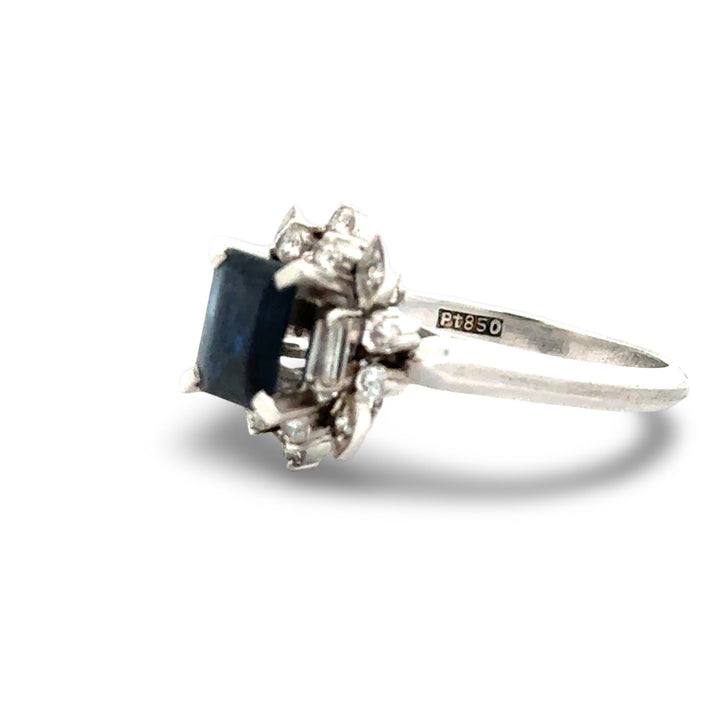 Sapphire and Diamond Platinum Ring