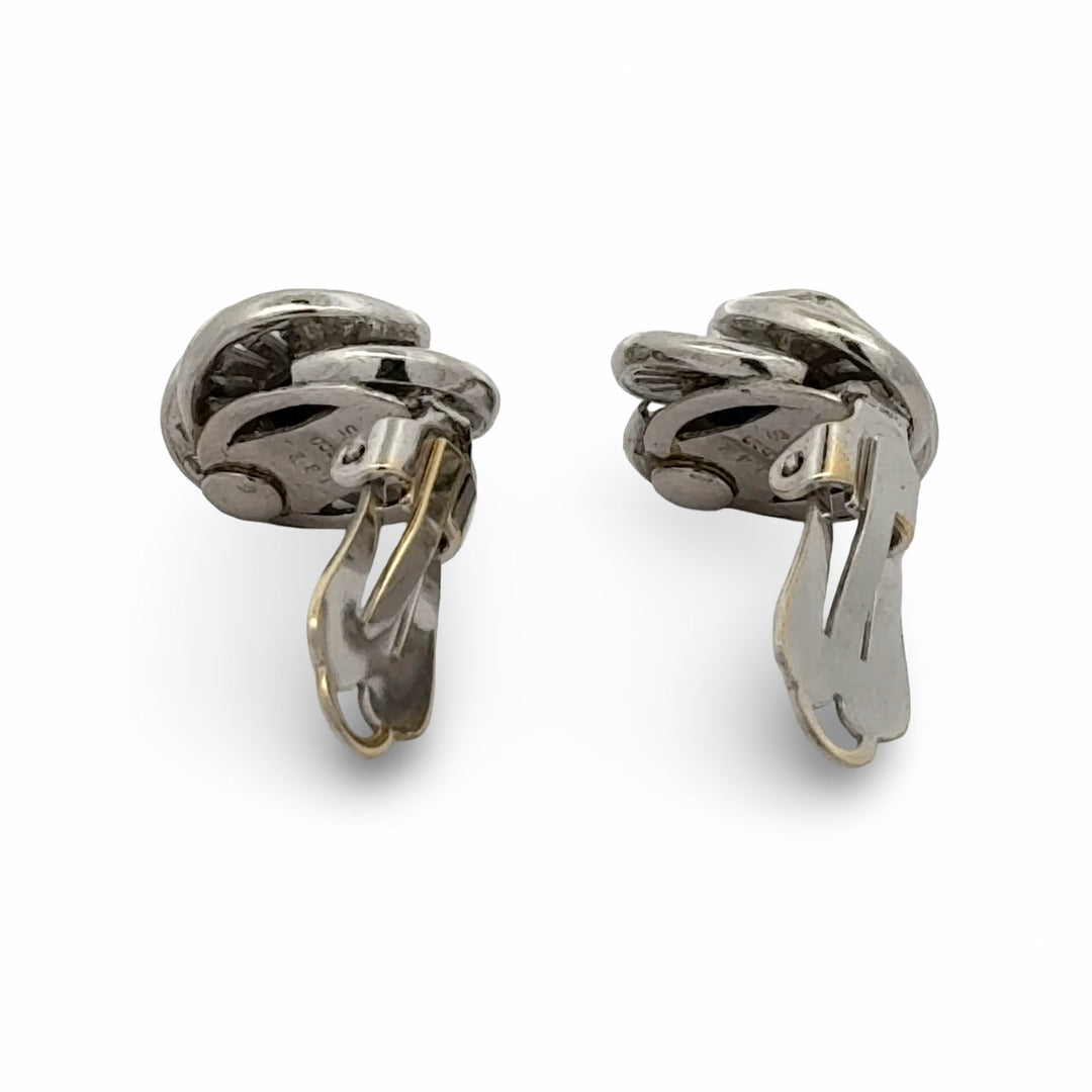 Modern 1970's No Heat Fine Sapphire and Diamond Platinum Earrings