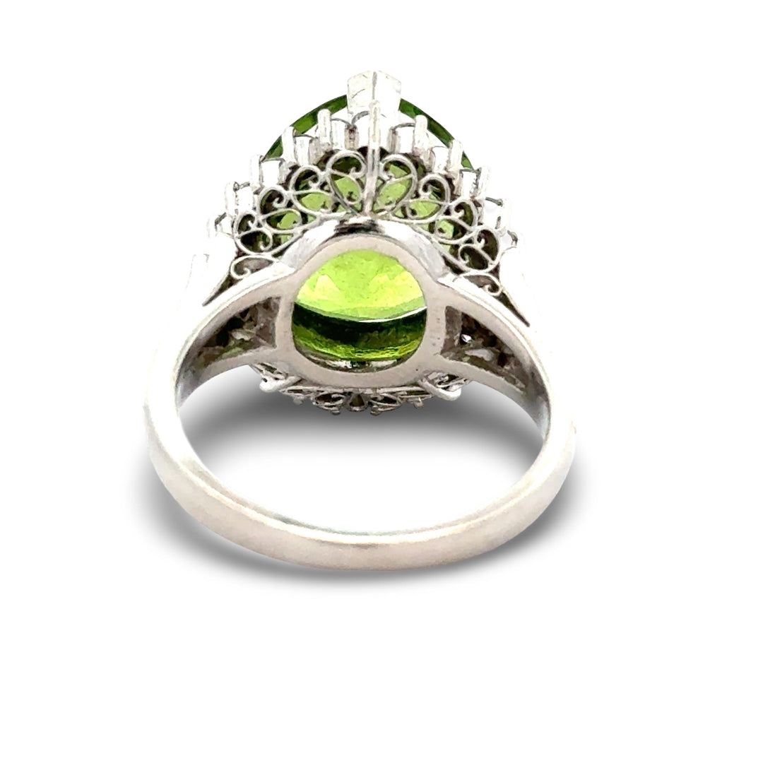 Fine Peridot and Diamond Platinum Ring