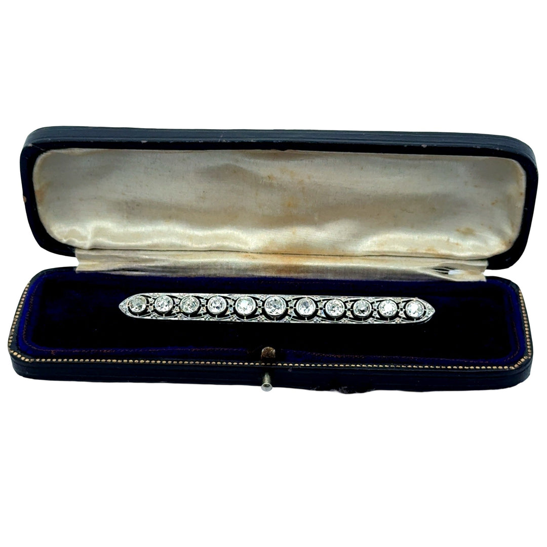 Art Deco 3.50cttw Diamond Platinum Brooch