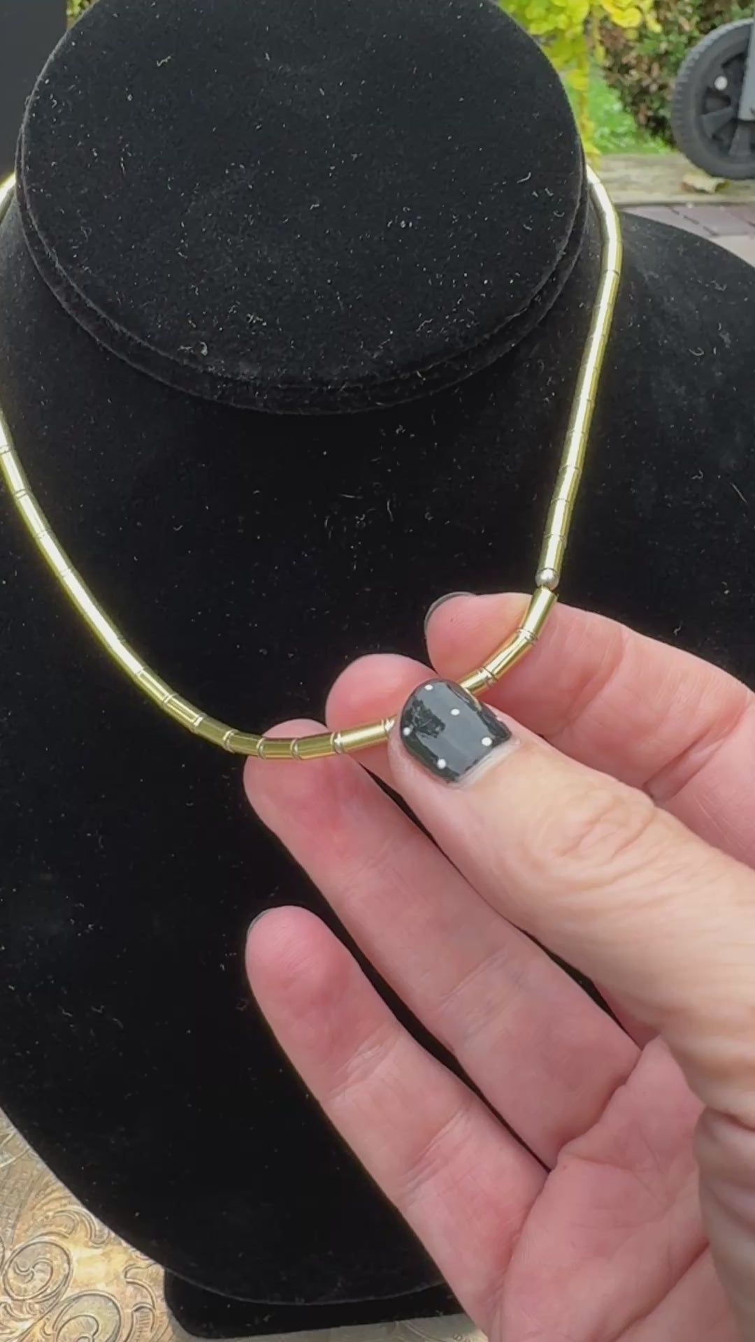 Vintage 18K Yellow Gold Tube and Ball Necklace