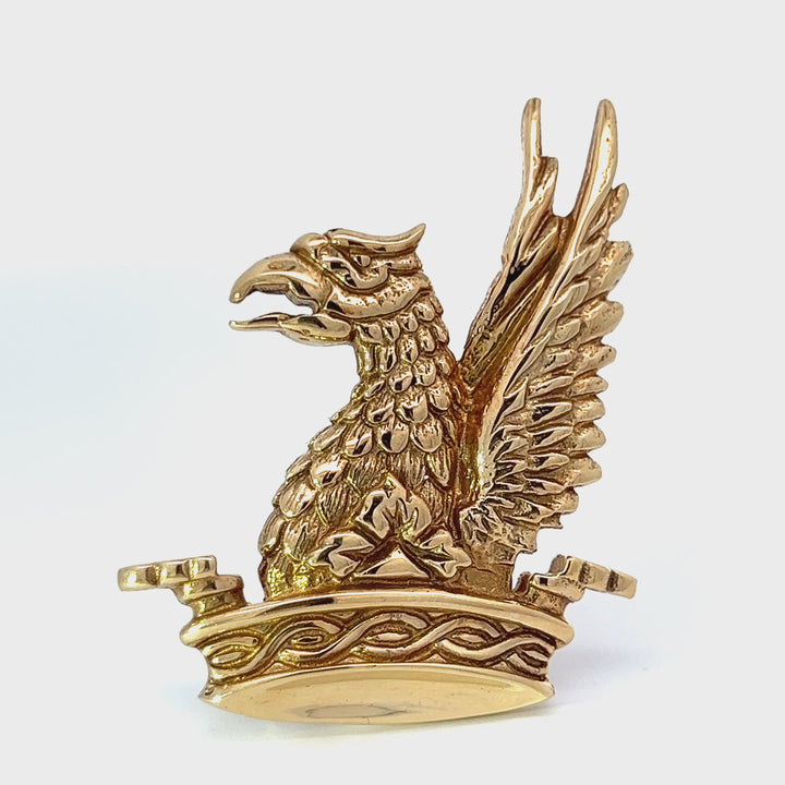 Golden Griffin 14k Yellow Gold Brooch