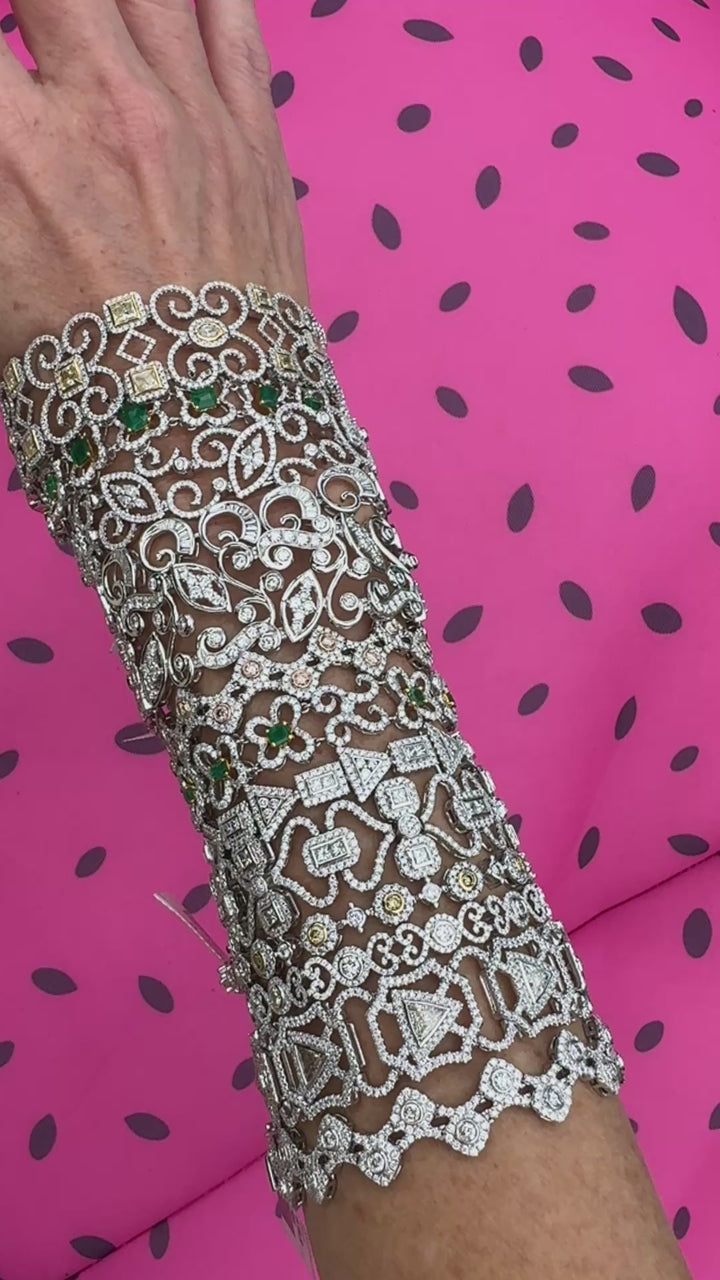 Designer AV 3.09cttw Natural Fancy Yellow and White Diamond Bracelet