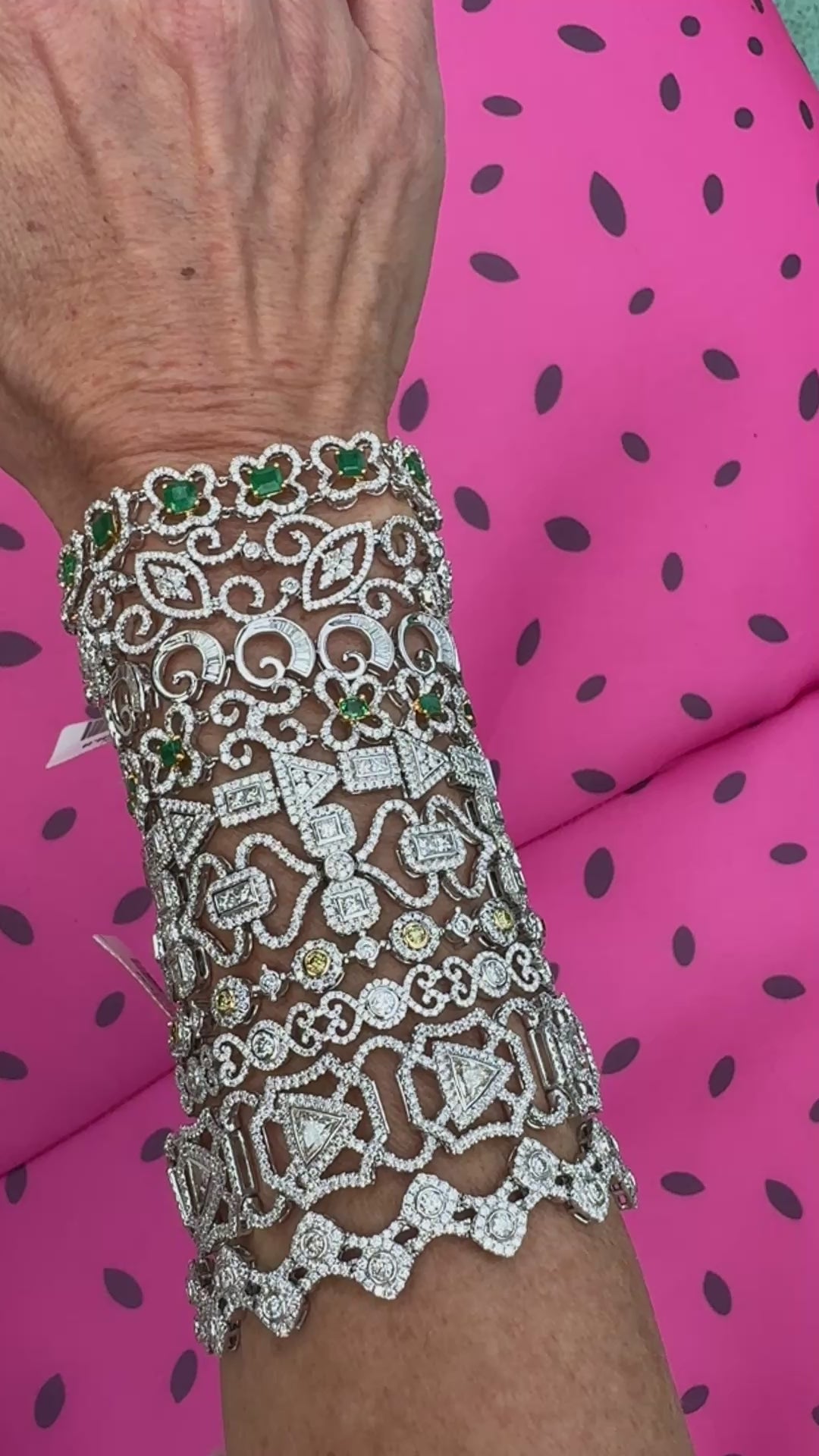 Designer AV Diamond and Emerald 18Kt Yellow and White Gold Bracelet