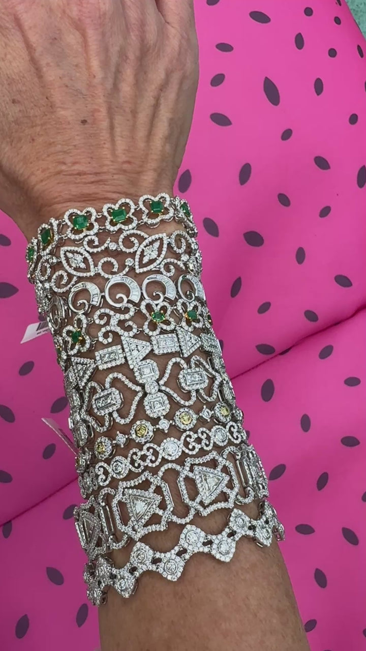 Designer AV Diamond and Emerald 18Kt Yellow and White Gold Bracelet