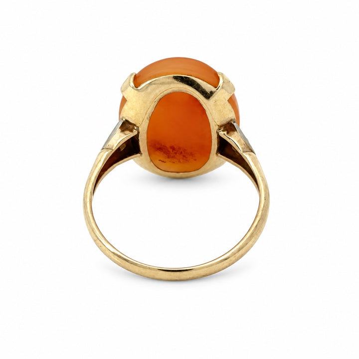 Vintage 10K yellow gold cameo ring back view