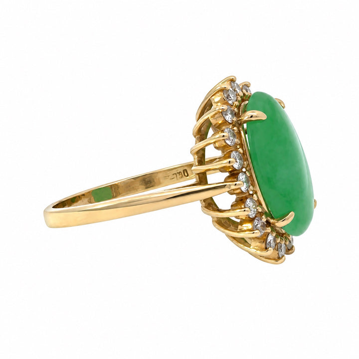 Vintage 14K yellow gold jade and diamond halo ring side view