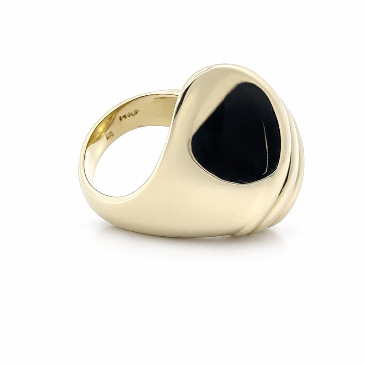 Vintage 14K yellow gold ribbed sculptural statement ring underside and hallmark view